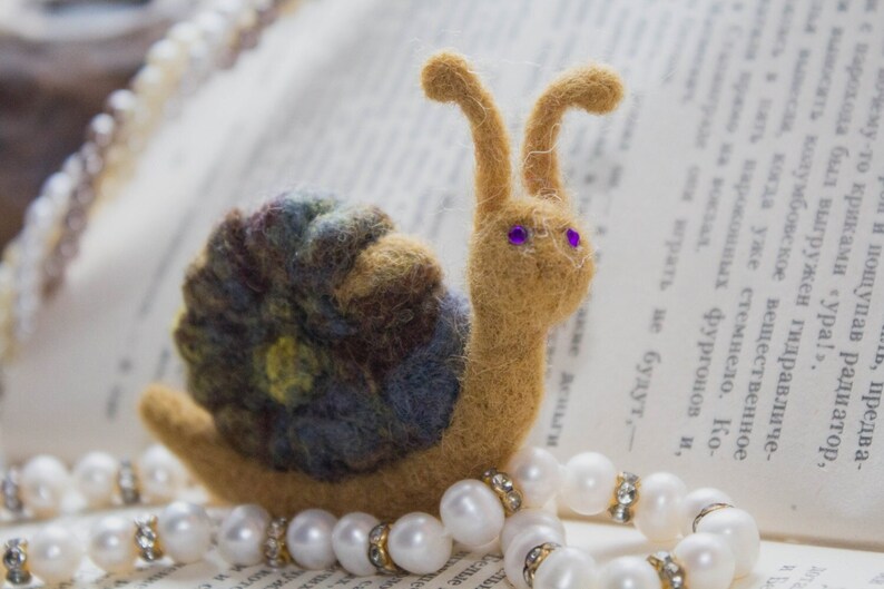 Snail brooch Handmade brooch Felt brooch Wool brooch Women's accessories Felted Miniature snail Felted snail Eco Friendly image 1