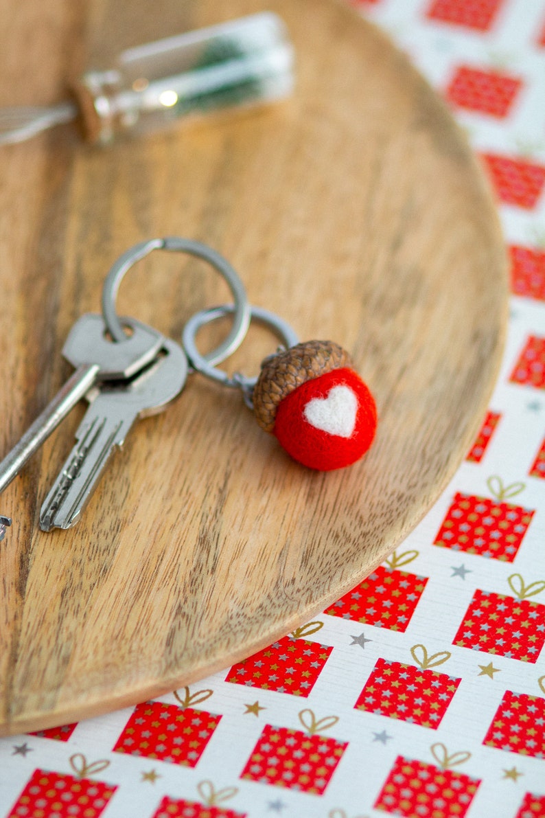 Handmade keychain "Love" gifts for her valentines day Wool white and red acorn keychain Cute keychain Small gifts for valentines day red