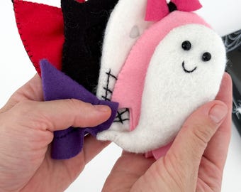 Juguete fantasma de fieltro para disfrazarse: peluche Montessori de Halloween con disfraces