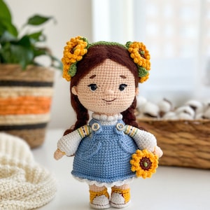 Ukrainian girl toy gift, knitted Ukrainian doll, Native Ukrainian doll, Ukrainian gift, Handmade doll, Ukrainian souvenir, valentines gift