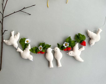 Felt White Bird garland, Easter banner, Easter decorations, Easter gifts, Easter Tree Decor, Wedding decorations, holiday ornaments