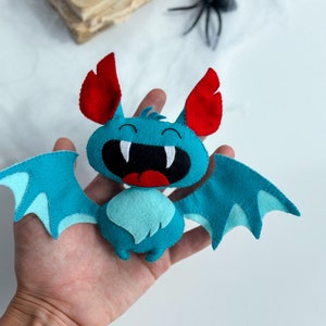 Halloween bat ornament, Halloween gift, felt bat toy, halloween ornament, halloween decorations, spooky toy, Halloween tree ornaments