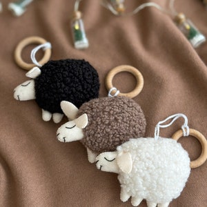 Neutral newborn toy, Baby Shower Gift, Boucle Sheep toy Boucle Sheep ornament, baby gym felt ornament, Baby gym hanging toys