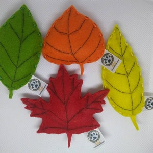 Leaf Cat Toys with catnip/valerian