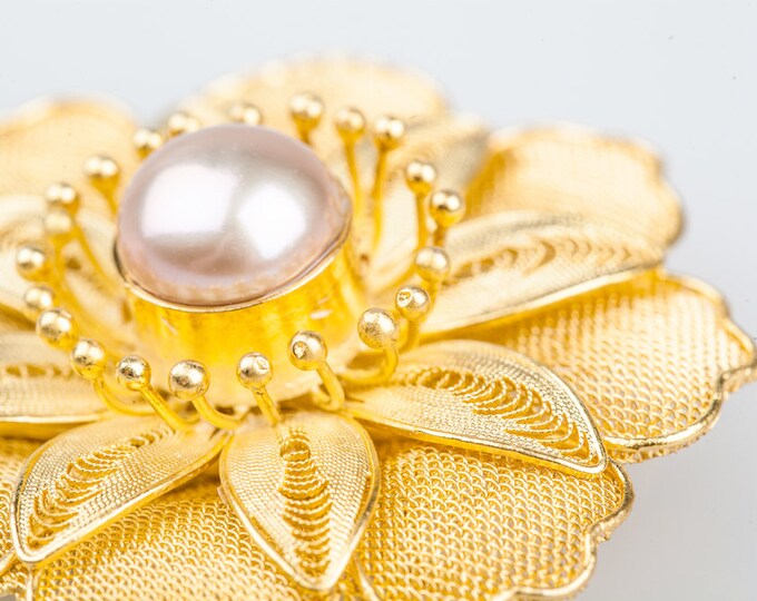 Gold Enamel filigree pearl brooch - Nature pearl-June Birthstone-Gifts for MoM-Handcrafted