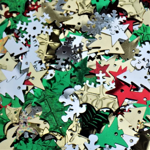 Christmas Shapes Sequins Mixed Pack 20g 100s of Sequins. Holly, Stars, Snowflakes, Christmas trees etc. Festive Crafts.