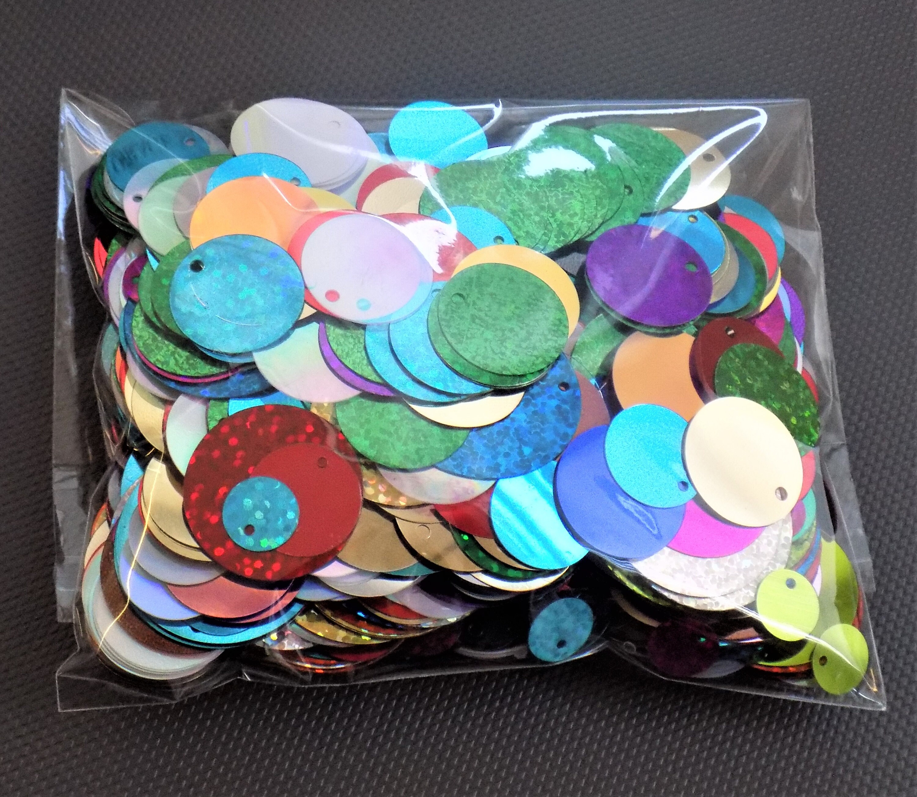 60Pcs 25mm Large Sequins with 1 side hole pvc flat round loose sequin  Paillettes Sewing craft