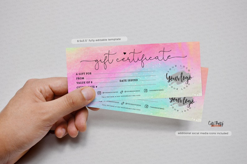 Op de afbeelding: Een aanpasbare cadeaubon-sjabloon met een aquarel achtergrond in tinten roze, blauw en groen. De sjabloon bevat ruimte voor de naam van de ontvanger, de waarde van het cadeau en de uitgiftedatum. De sjabloon bevat ook een logo-plaatsaanduiding en sociale media-pictogrammen.