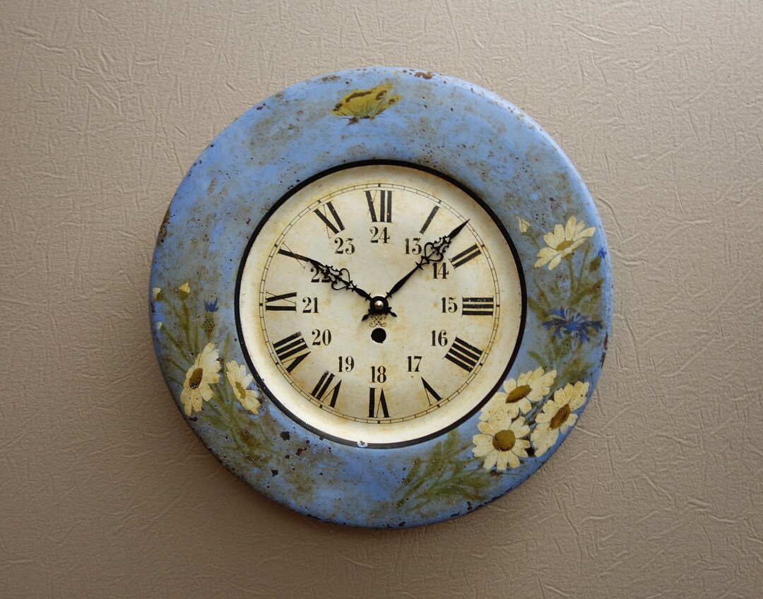 French Antique Wall Clock, Serigraphied Tole, JAPY, New Mecanism