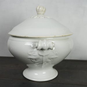 French antique soup tureen, white porcelain tureen, Shabby Chic decor, JDL