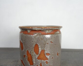 Franse vintage pot, confitpot, voorraadpot, geglazuurd aardewerk, collectie, aardewerkstudio, ca 1960