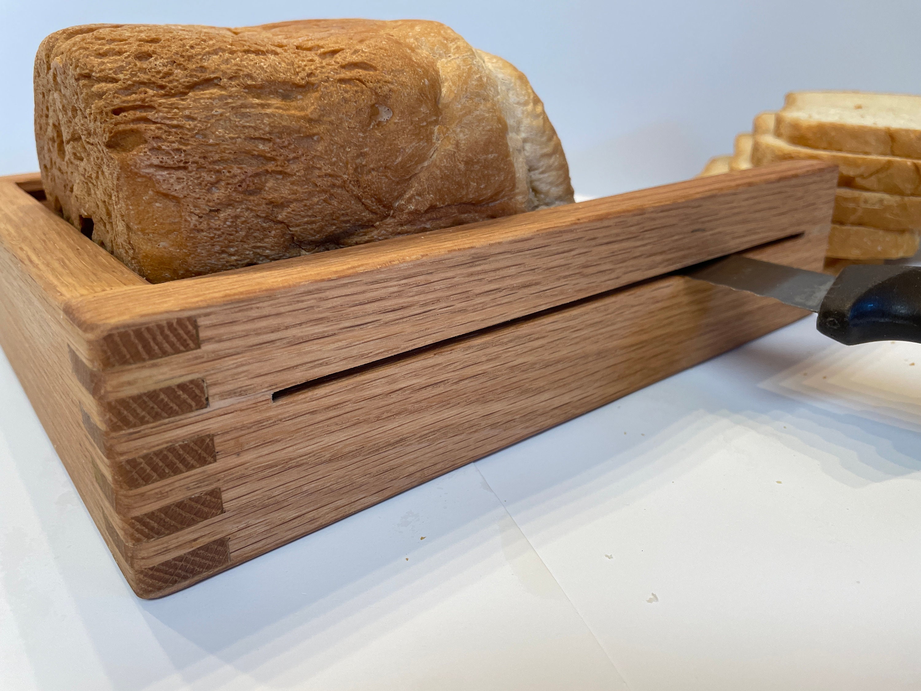 Bread Slicer Cutting Guide for Homemade Bread. Adjustable 