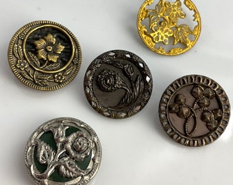 Lot 5 Antique Flower Botanical Floral Medium Metal Old Picture buttons Variety