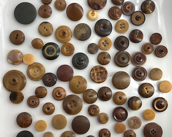 Lot 72 Antique Vegetable Ivory Tagua Nut Buttons Old includes whistles