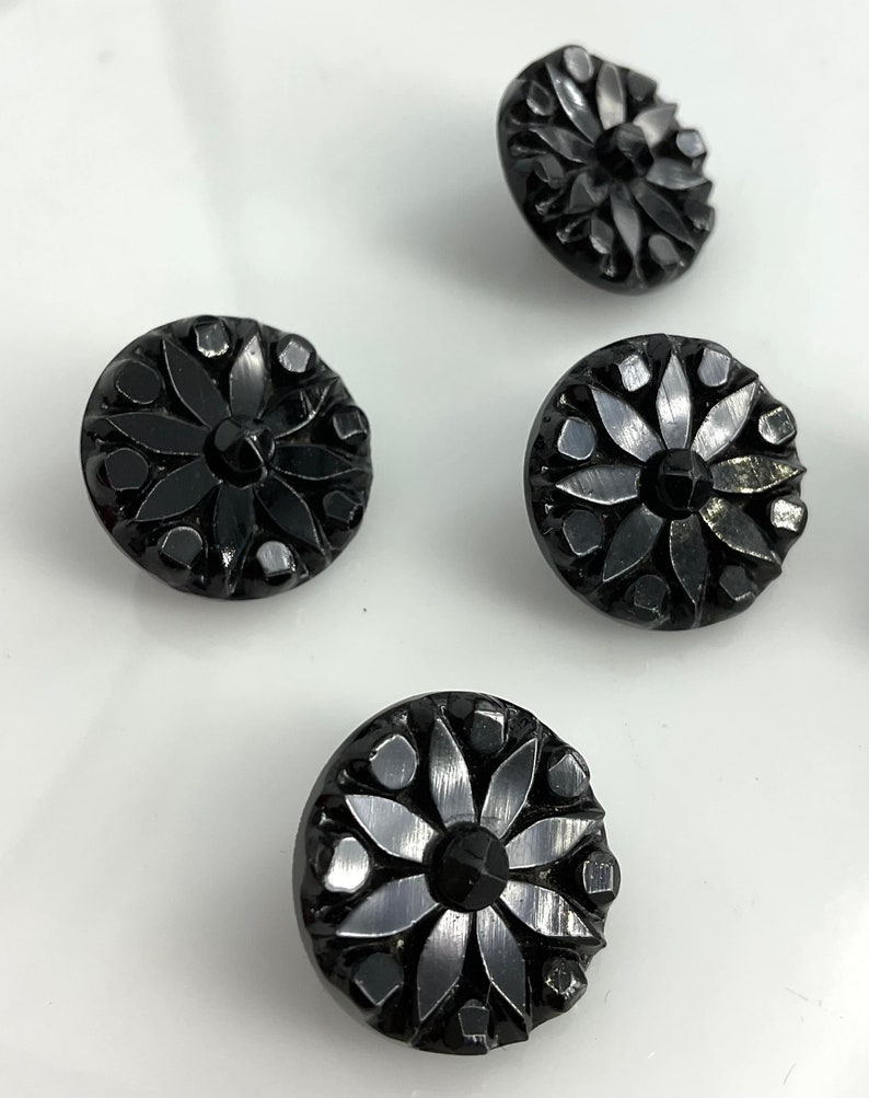 Set 5 Antique Small Black Glass Flowers Buttons Old Floral Botanical image 7