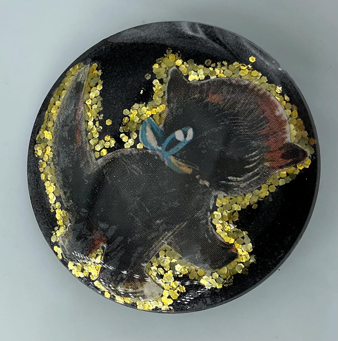Black Cat Kitten Gold Glitter Large Watch Crystal Studio Button Artist ...