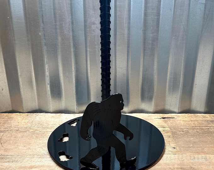 BigFoot Paper Towel Holder
