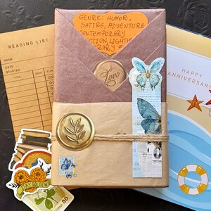 Retirement, Anniversary Gift Premium Blind Date with a Book, Humor & Adventure Box with 3D Card, Stickers, Bookmark — Life After Work Gift