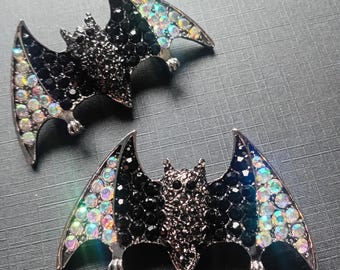 Gothic Bat Brooch – Black & Iridescent Rhinestone Pin, Dark Academia Occult Jewelry, Gothic Gift