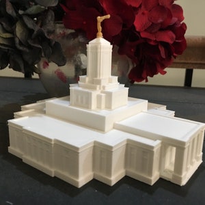 Quito, Ecuador Temple Statue (Made to order)
