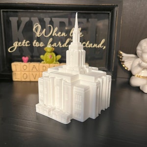 Red Cliffs, UT Temple Statue (Made to order)