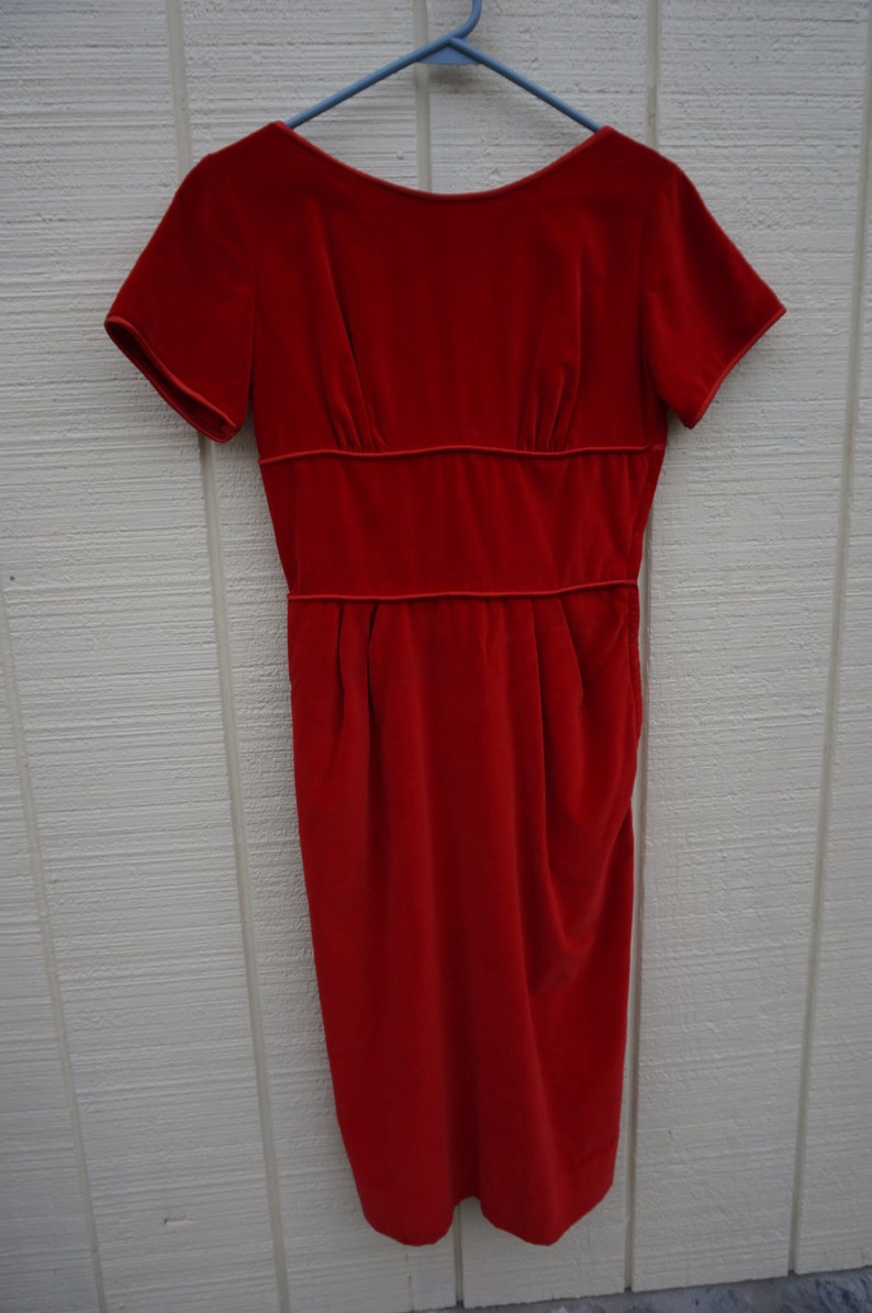 Vintage 50/'s Luxe Red Velvet Dress with Satin TrimButtons by Teena Paige Sz Small