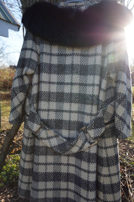 Women's Black & White Plaid Wool Coat Fox Fur Col… - image 3