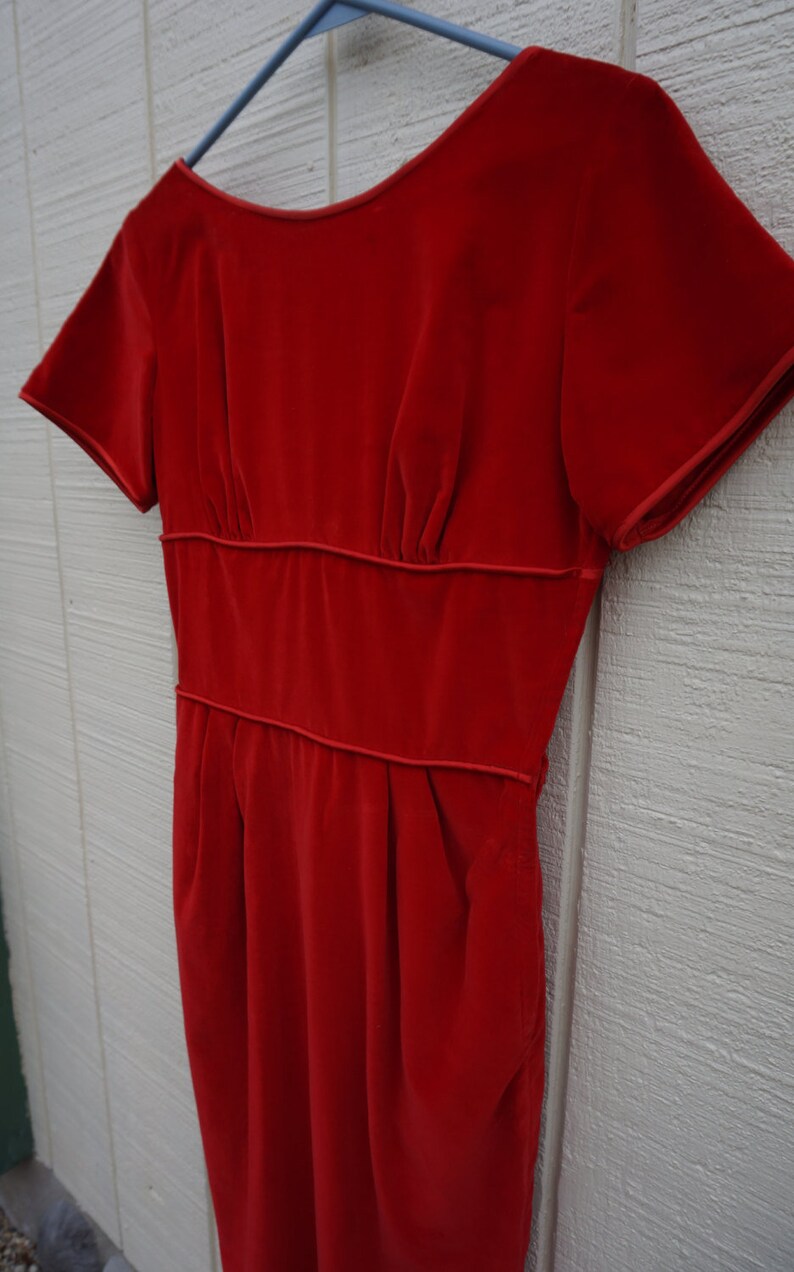 Vintage 50/'s Luxe Red Velvet Dress with Satin TrimButtons by Teena Paige Sz Small