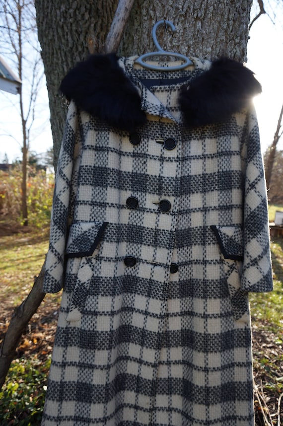 Women's Black & White Plaid Wool Coat Fox Fur Col… - image 1