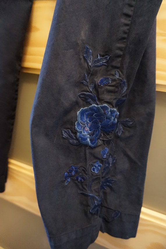 Vintage Express Bleus Floral Embroidered Loose Fi… - image 5