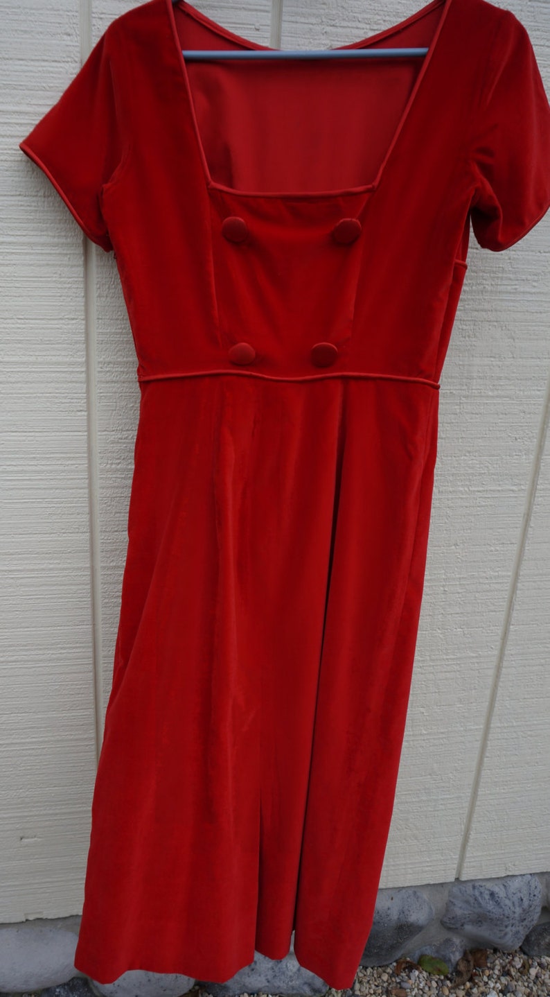 Vintage 50/'s Luxe Red Velvet Dress with Satin TrimButtons by Teena Paige Sz Small