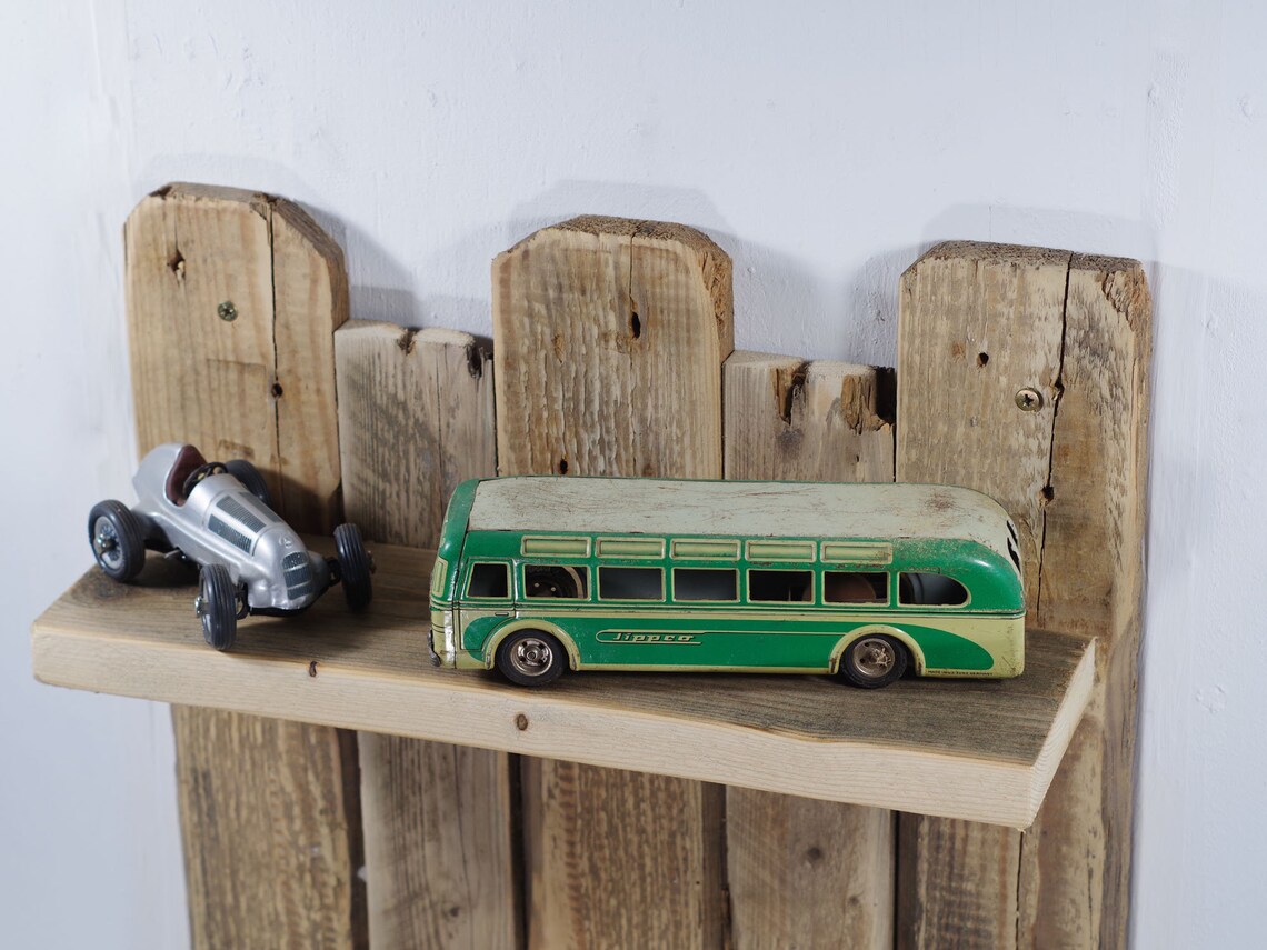 Regal aus Treib Altholz individuell Wandregal Wohndeko | Etsy