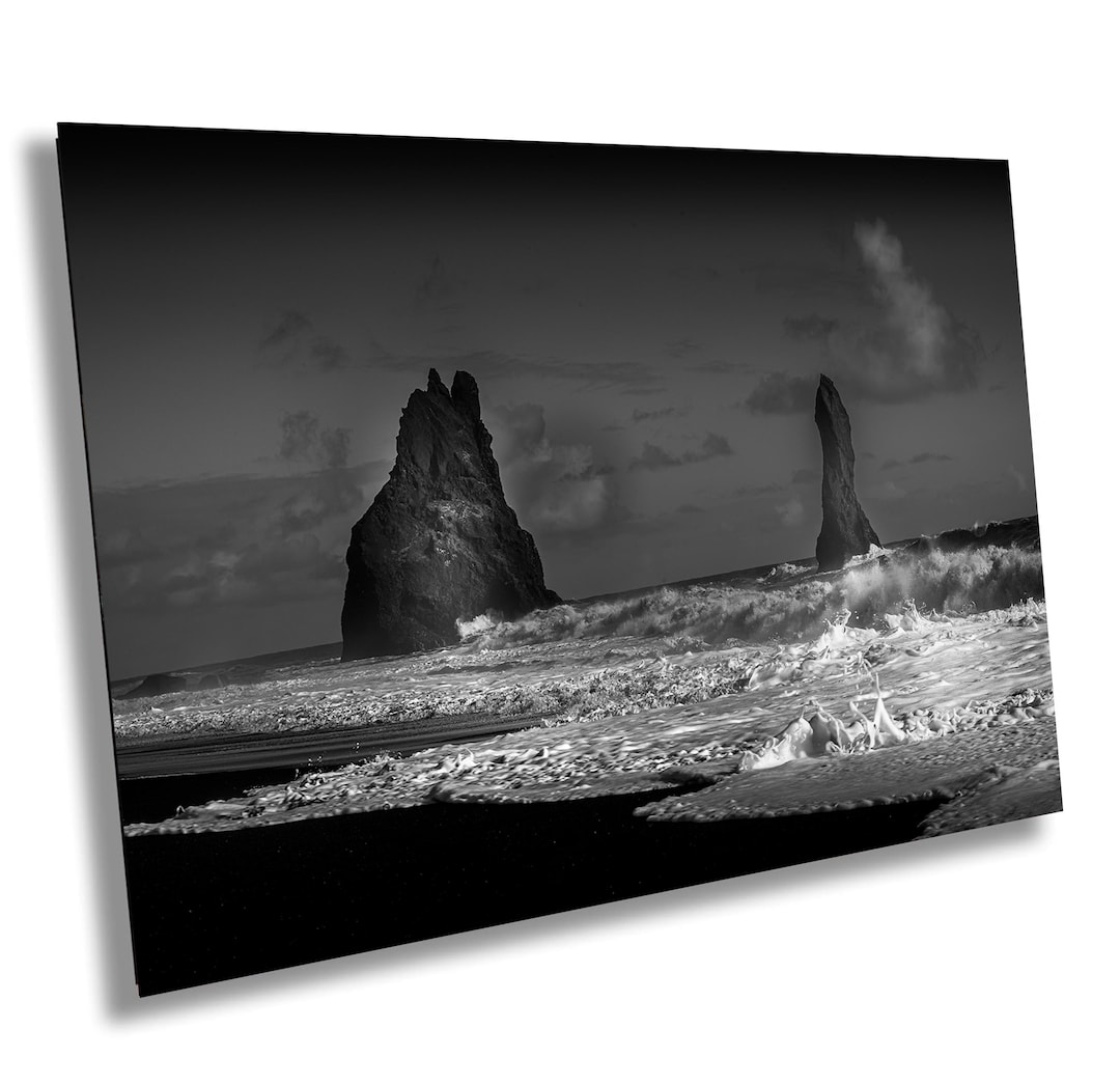 Iceland Reynisfjara Black Sand Beach Reynisdranger Sea Stacks Iconinc ...