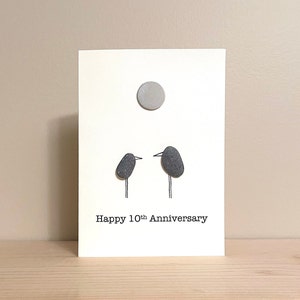 Carte artistique galets • Joyeux anniversaire • 10e anniversaire • 5,5 x 4 pouces • intérieur vierge • carte-cadeau faite main • unique en son genre • prête à être expédiée