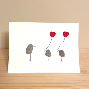 Carte d'art de galets • Mama Bird et deux bébés oiseaux • 5,5 x 4 • intérieur vierge • fait à la main • unique en son genre • prêt à expédier