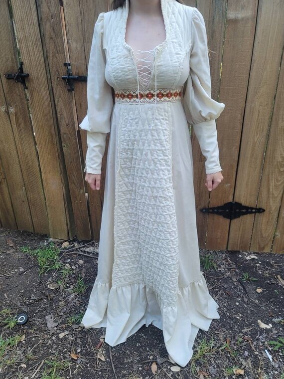 Gunne sax top white dress
