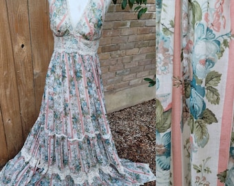 Vestido largo con cuello halter vintage de Gunne Sax, con rayas florales y estilo cottagecore