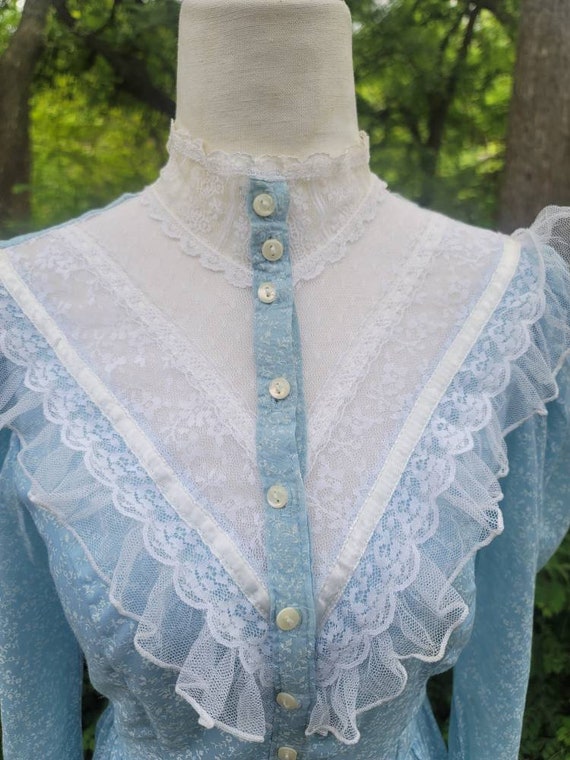 Vintage Gunne Sax Dress XS Small 7 70s dress butt… - image 4