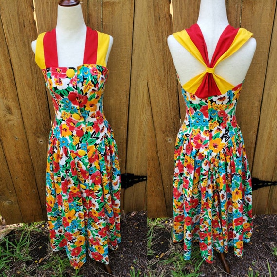 Vintage 80s does 50s dress small floral backless r