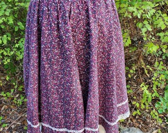 Gunne sax skirt 9 xs small red purple ditsy floral fit and flare prairie skirt cottage core