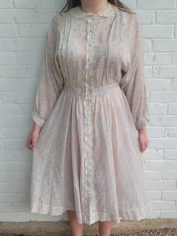Vintage Gunne Sax Dress 11 midi dress floral whit… - image 3