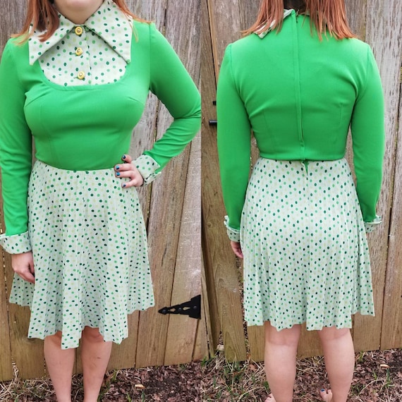 Vintage 1960s dress small medium green gogo mod m