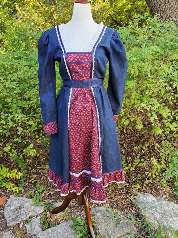 Gunne Sax xs 5 dress midi denim blue red floral co