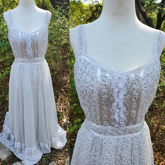 Vintage Gunne Sax Maxi Dress 13 medium floral whit