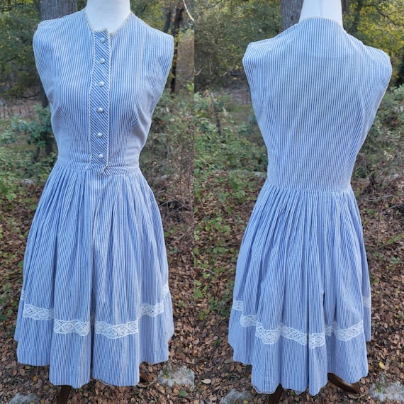 Vintage 50s dress XS fit and flare striped blue an