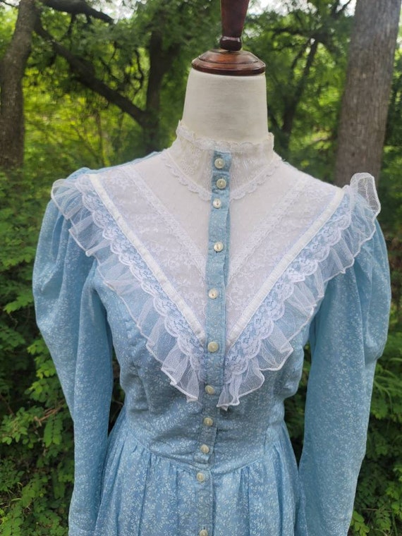 Vintage Gunne Sax Dress XS Small 7 70s dress butt… - image 5