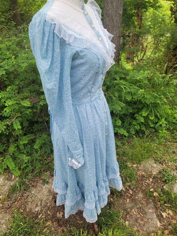 Vintage Gunne Sax Dress XS Small 7 70s dress butt… - image 3
