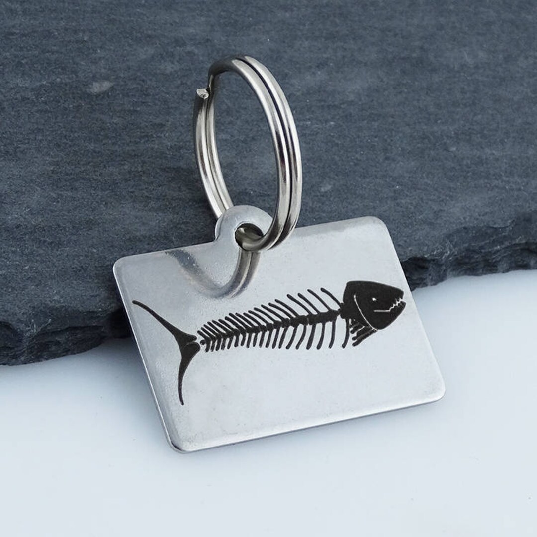 Fish Key Chain - Stainless Steel Engraved Fish Bone Keychain - Etsy