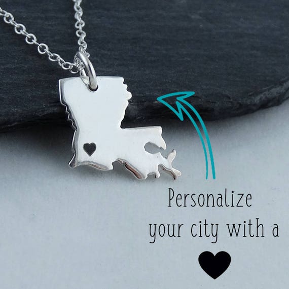 ルイジアナ州チャームネックレス（お住まいの都市の近くにあるハートが