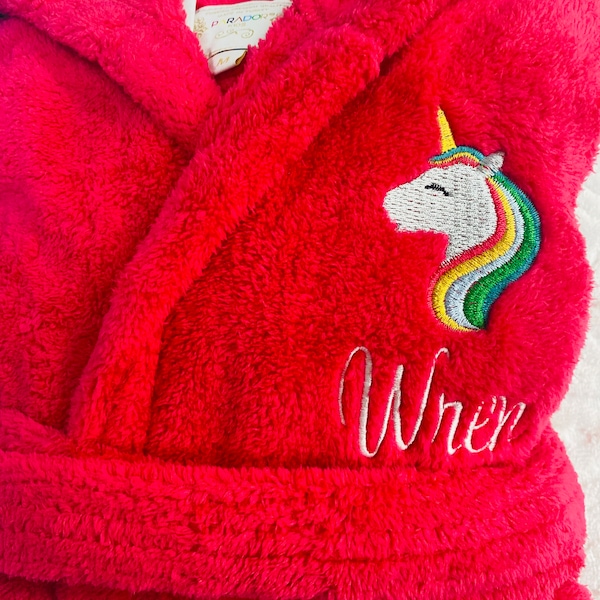 Parador® Kids Fleece Robe, Plush, Personalized 300 GSM, Soft and Warm Hooded Bathrobe | Made in Turkey, Monogrammed, Gift for Girls